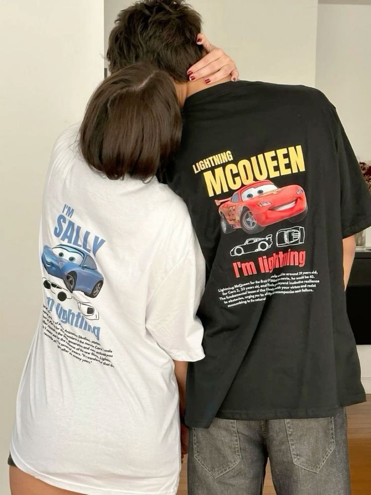 I'm Sally Ve Şimşek McQueen Cars Baskılı Siyah Beyaz 2'li Sevgili Kombini Çift Tshirt 2 Adet