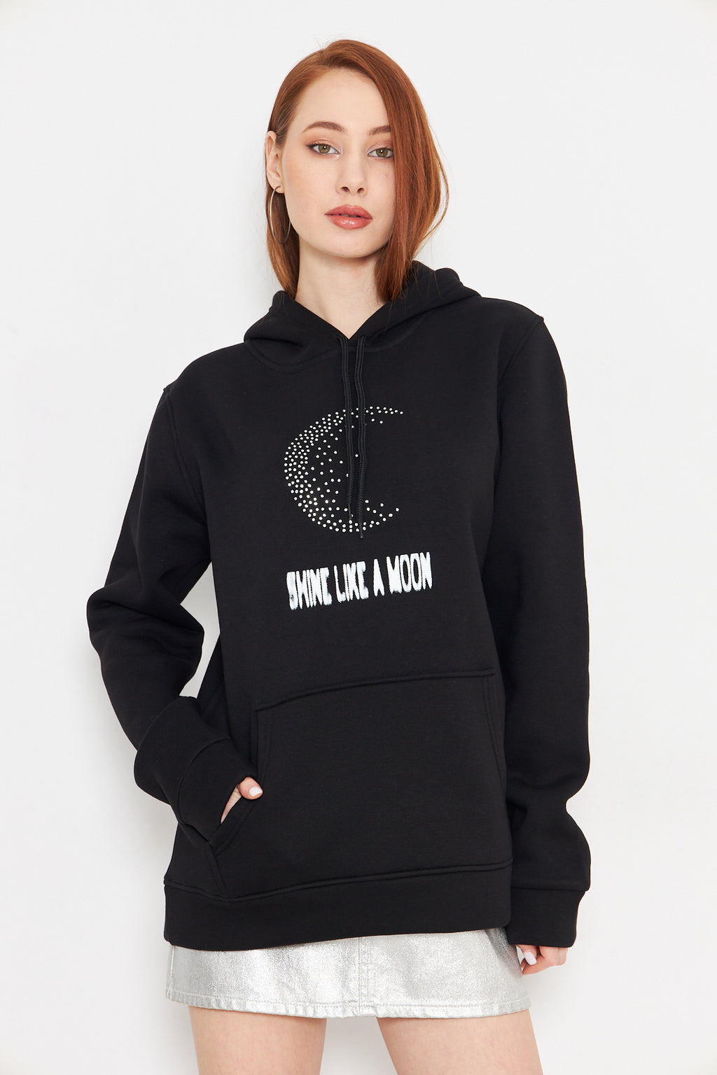 Taş Baskılı Ay Gibi Parla Yazılı Kadın Oversize Siyah Sweatshirt