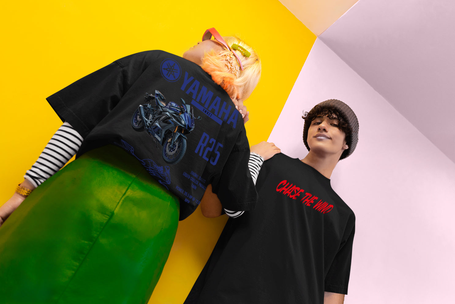 Yamaha R25 Tasarımlı Siyah Regular Unisex Tişört Chase the Wind Swozz Özel Serisi